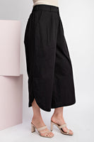SOLID CROPPED PANTS